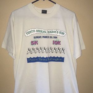 Vitage white Graphic T-shirt